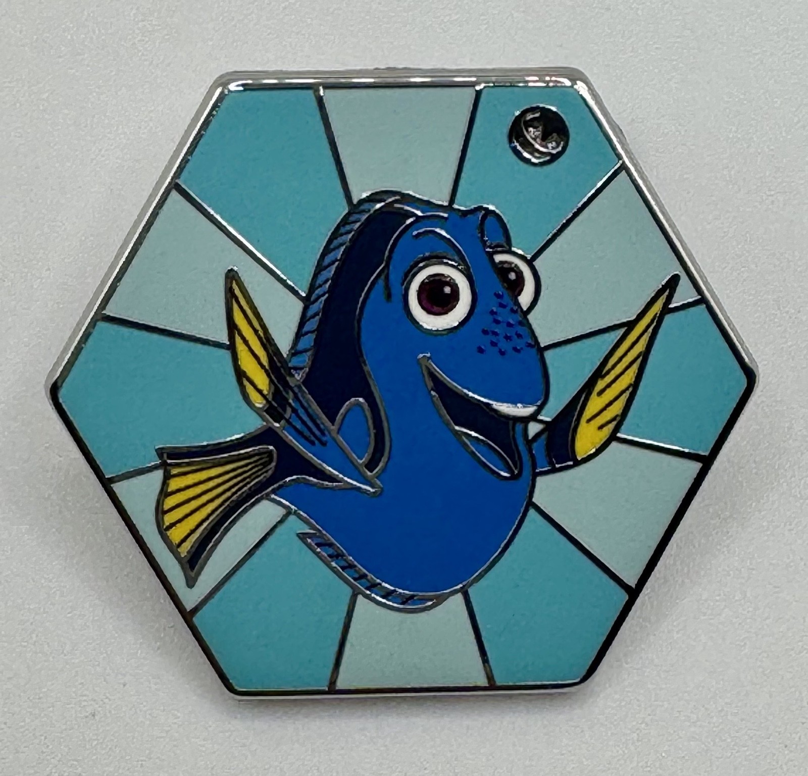 Disney Pin Hidden Mickey WDW 2026 "Film Anniversaries" Dory Wave A
