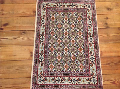 Wunderschöner Teppich Super Moud  mit Seide 90 x 60 cm  Top