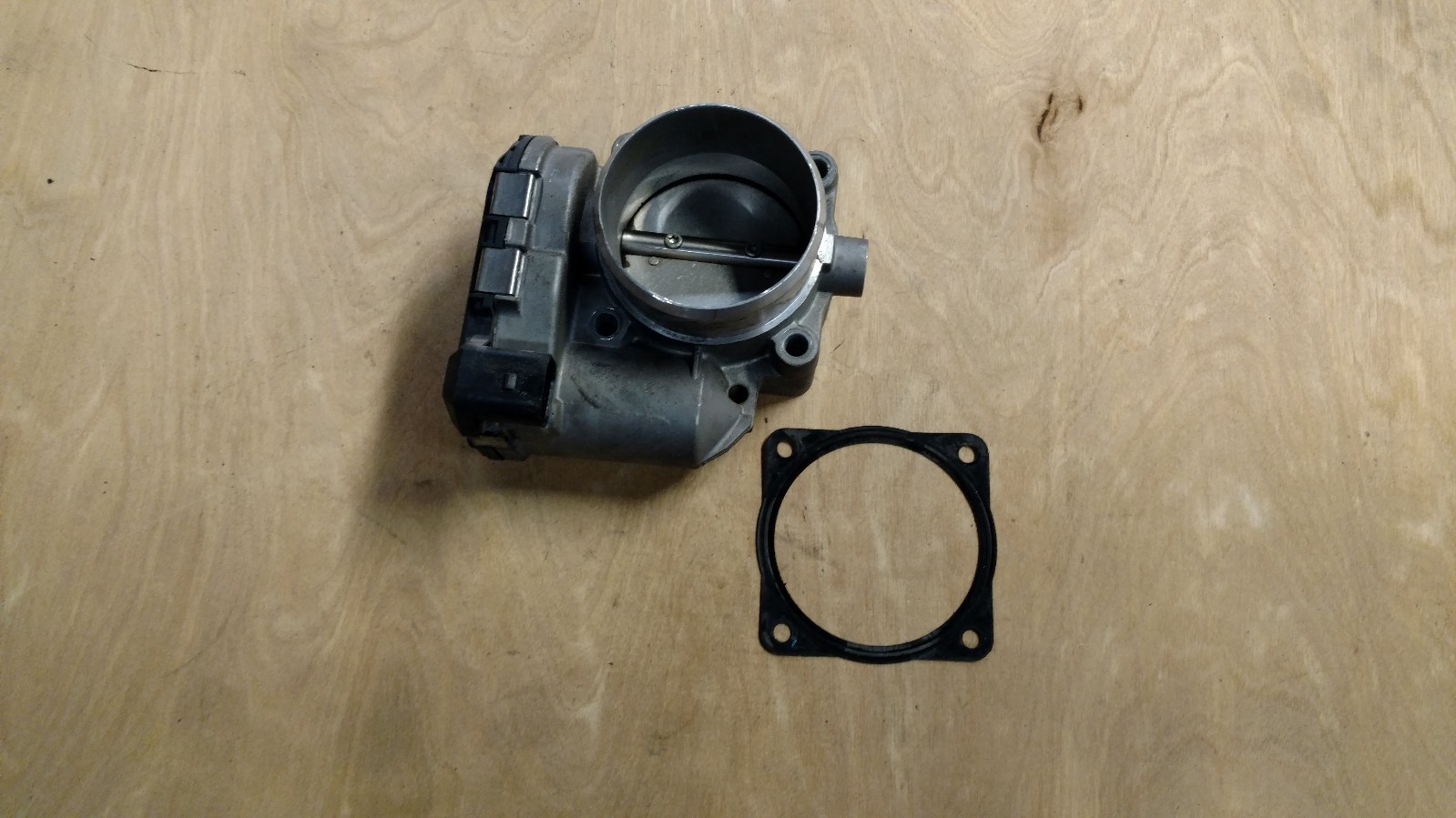 LAMBORGHINI MURCIELAGO LP670 THROTTLE BODY VALVE HOUSING OEM 07M133062