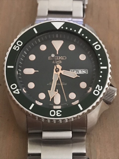 seiko 5 green dial watch
