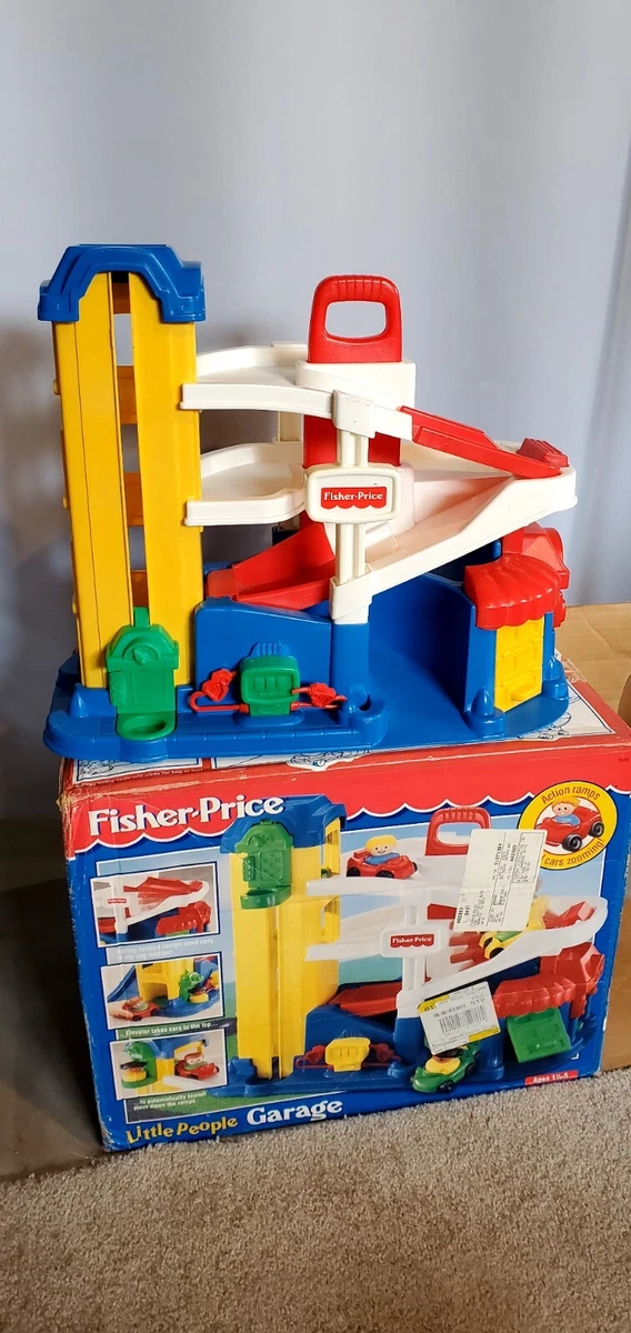 Vintage 1995 Fisher Price Car Garage Parking Ramp Elevator 2393
