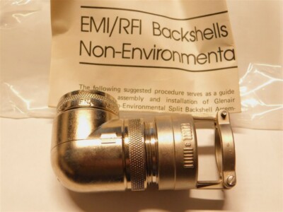 Glenair M85049/37-20N08D EMI/RFI Non-Environmental 90 Degree Backshell Size 20