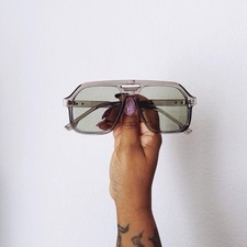 Vintage Style Oversized Aviator Sunglasses - Grey Silver