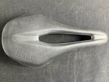 Fi’zi:k Vento Argo 00 Saddle Black 140mm