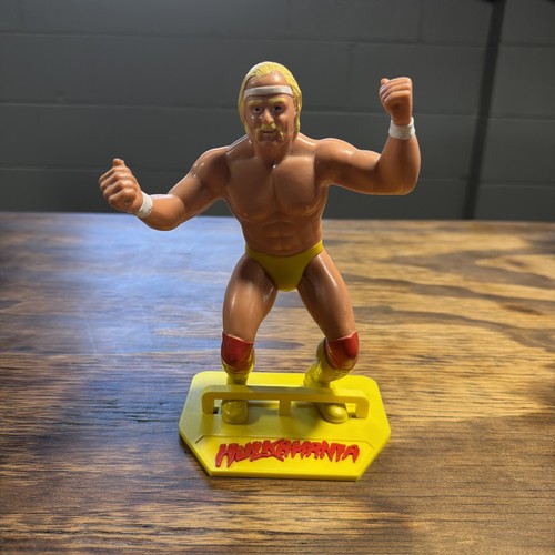 LJN Hulk Hogan Action Figure 8