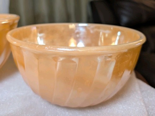 Peach Lustre Fire King Swirl Mixing Bowls Set 7 And 8 inch Bowls Vintage - Picture 3 of 19