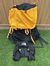The North Face TNF Spectrum Internal Frame Backpack 60L W-S Black Yellow