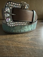 NWT Women  s Roper Genuine Leather Turquoise Crocodile Embossed Strap. Size XXL