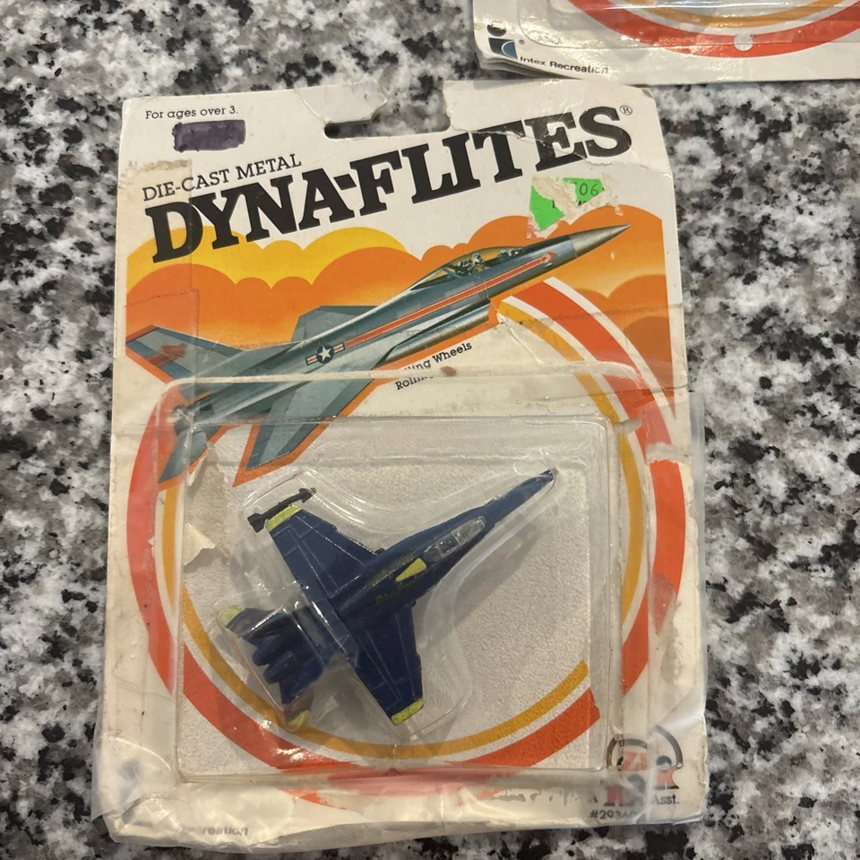 Vintage 1982 Dyna-Filtes Diecast Metal Plane - set of 3 Foto 2 de 4