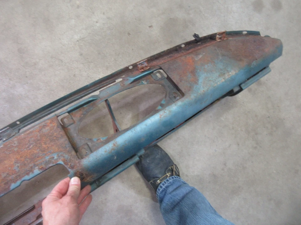 1965 Mercury Monterey interior main dash panel structure metal section repair - Imagem 4 de 4