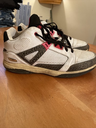 training sneakers with ankle support