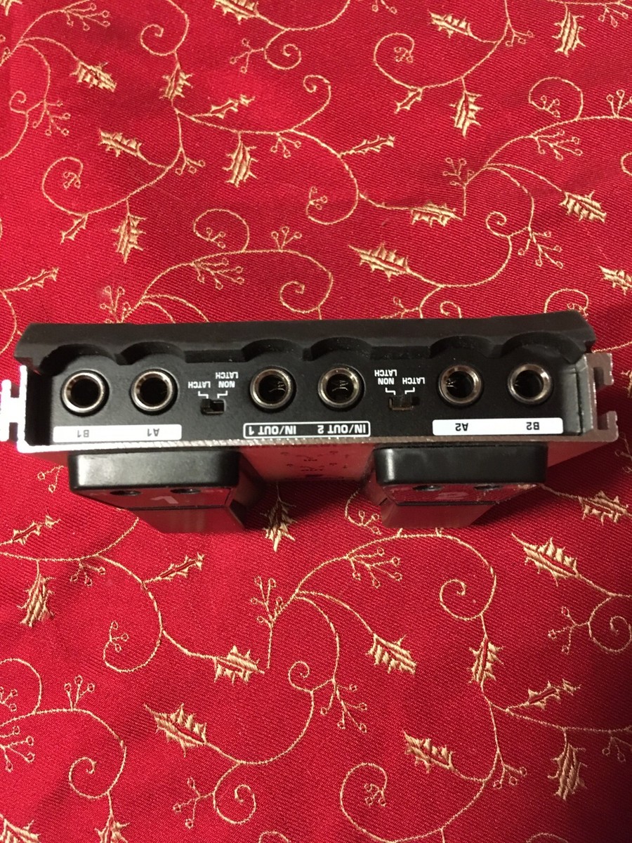 BEHRINGER AB200 A/Bスイッチ Amazon | Behringer AB200 デュアルA/Bスイッチ | フット