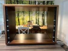 Studioracks Rackpod 8U Massivholz 300mm, Nuss...