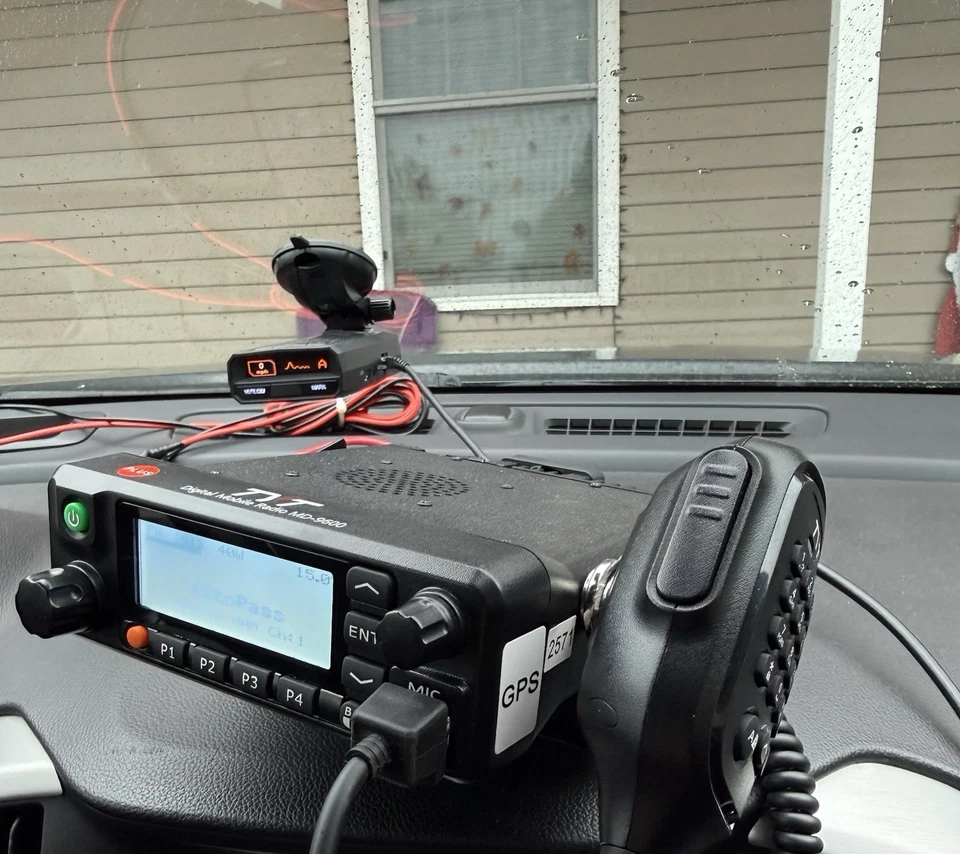 Radio Móvil Digital TYT MD9600 DMR, Doble Banda, Doble Ranura de Tiempo, 50W con OpenGD77 Foto 2 de 4