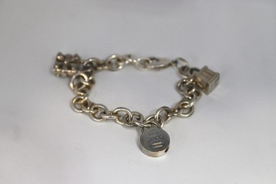 Tiffany & Co Sterling Silver 925  Toggle Padlock Charm  Bracelet  Vintage