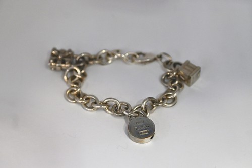 Tiffany & Co Sterling Silver 925 Toggle Padlock Charm Bracelet Vintage