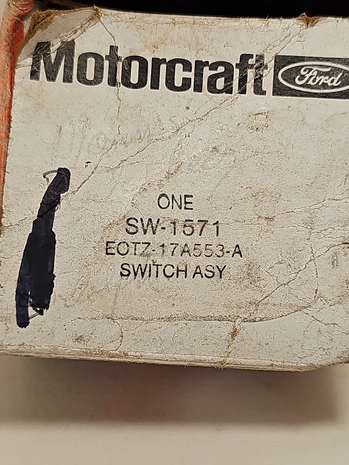 New E0TZ17A553A 80-86 Ford BroncoF100 F250 F350 2-Speed Windshield Wiper Switch - Image 2 of 4