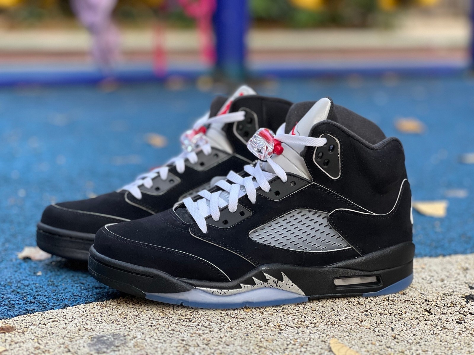 AJ 5 Retro OG Black Metallic Reimagined HF3975-001 Men's Shoe Sizes 7-14