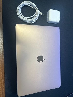 Apple MacBook Air 13.3'' (256GB SSD, Apple M1, 8GB) Laptop - Gold (MGND3LLA)