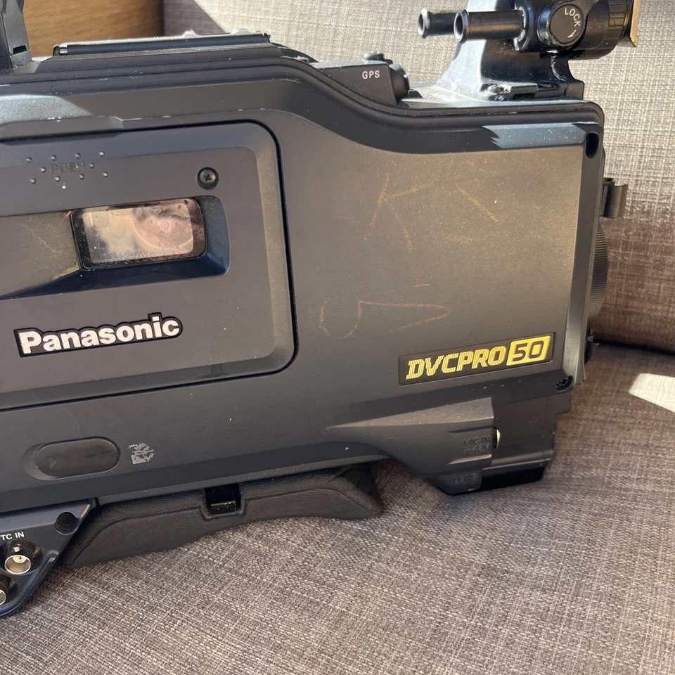 Panasonic AJ-SDX900P Professional Video Camera DVCPRO 50, UNTESTED - Image 2 of 4
