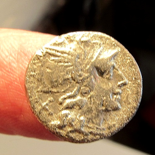 ROMAN REPLUBLIC SILVER DENARIUS DECIMUS FLAVUS:FLAVS ROMA-LUNA BIGA R.REINS WHIP