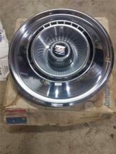 981363 BUICK WHEEL COVER HUB CAP 15IN VINTAGE AUTO PART 1960'S ON USED AND NEW62