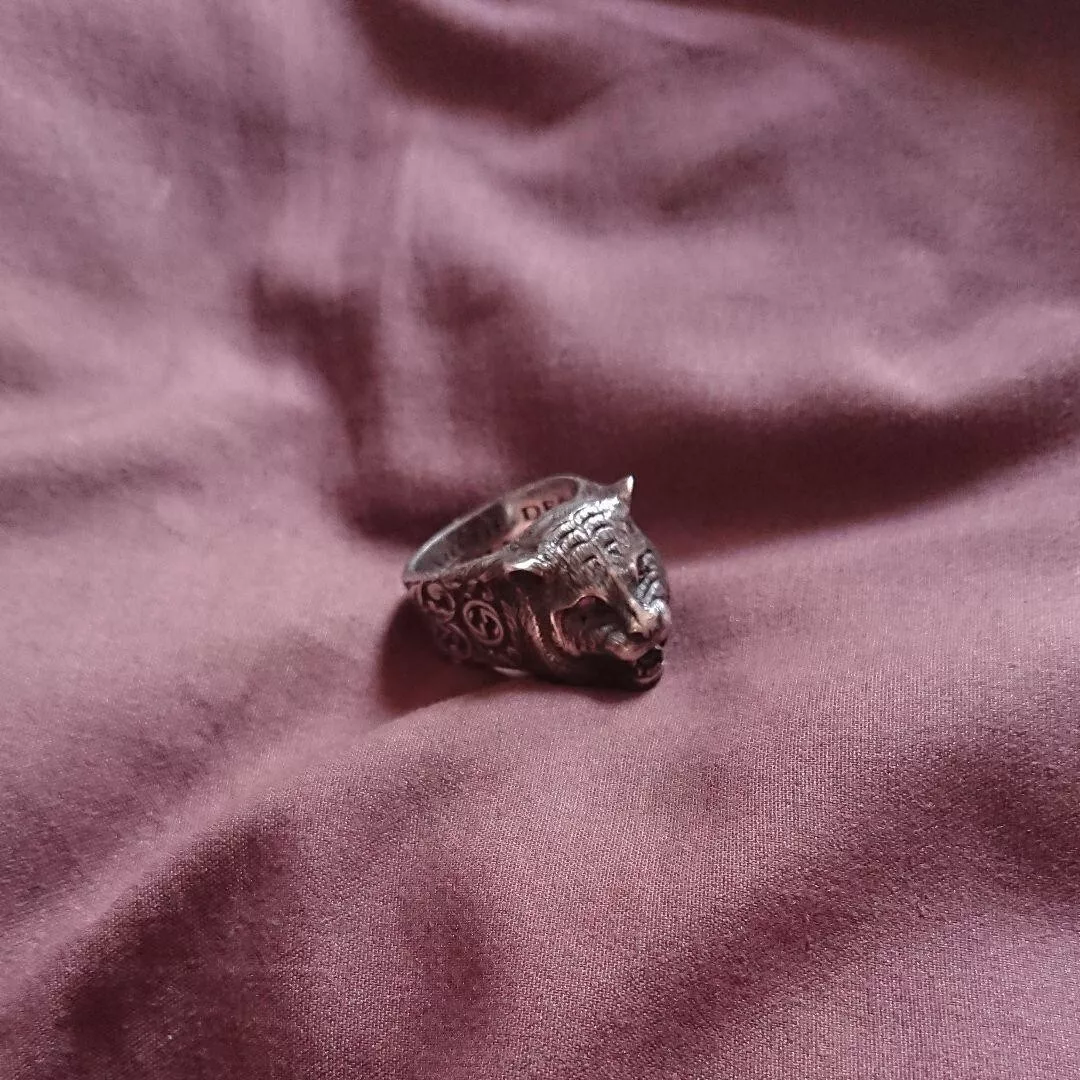 GUCCI Ring Sterling Silver Garden Cat Feline Head Purple Gem Eyes US10 11