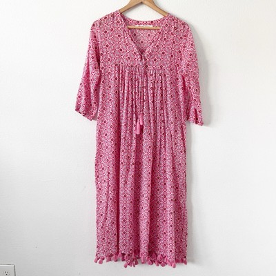 Ro s Garden Floral Boho Tassel Midi Dress in Pink size M