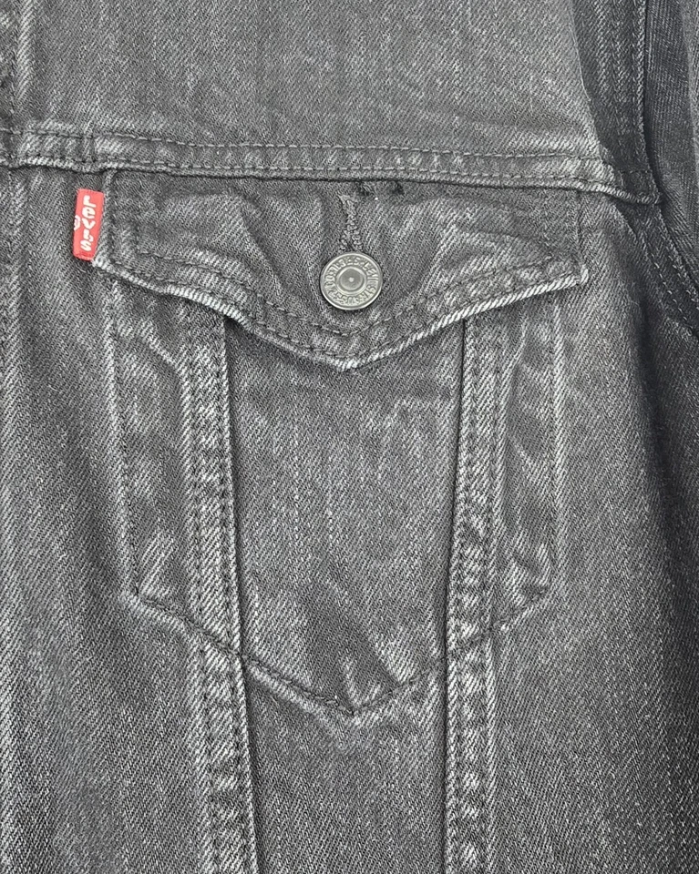 Levi's Men's XL Faded Black Denim Trucker Jacket 72334-0144 100% Cotton, photo 3 of 5