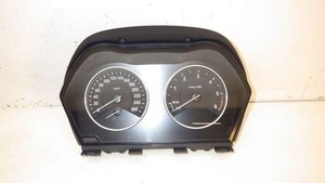 BMW X1 F48 2.0 D Kombiinstrument Tachometer Tachoeinheit 9295446 9382087 1436951