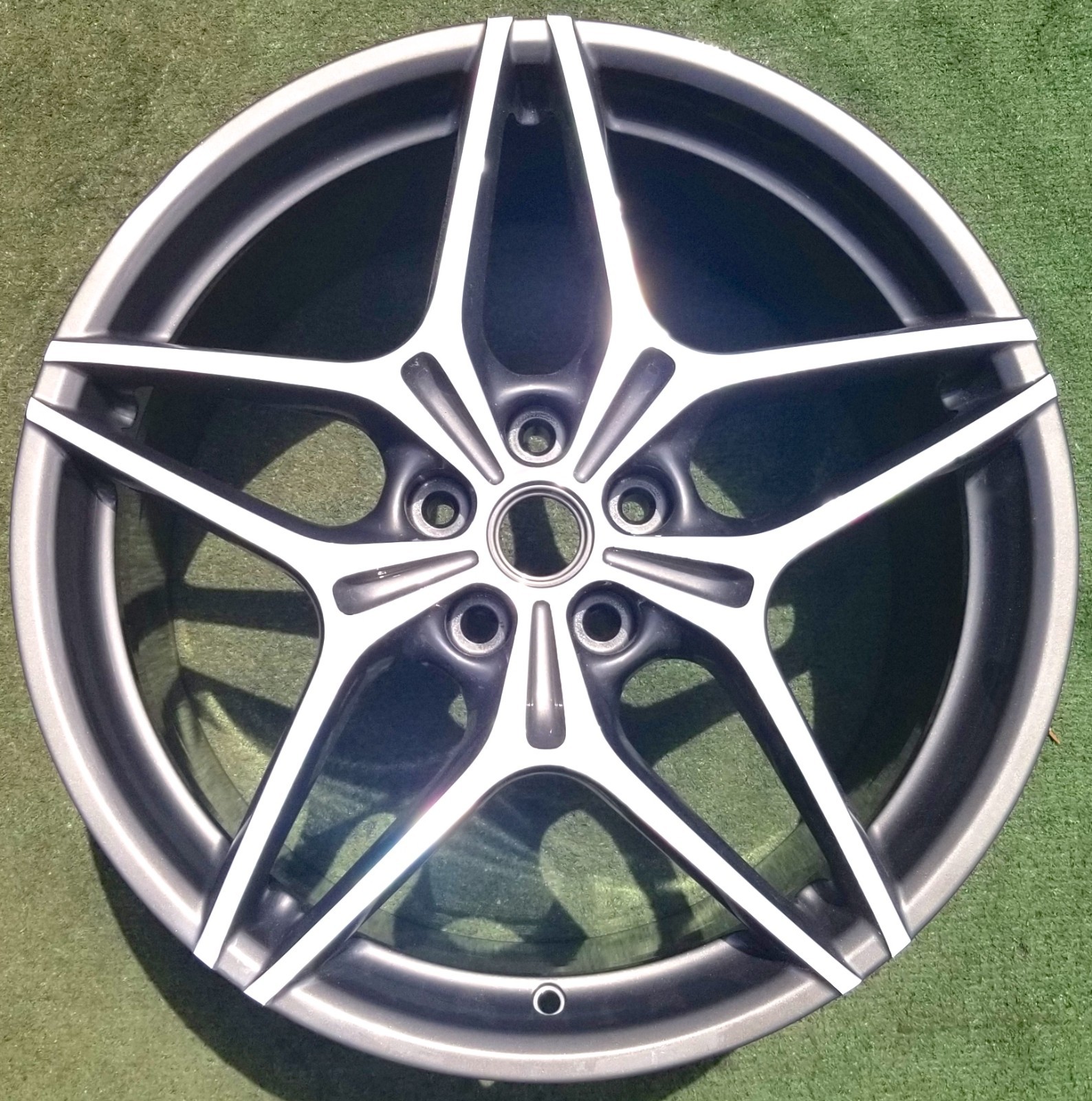 4 PERFECT Factory Ferrari California T Wheels Forged OEM Diamond Cut 20 inch Set