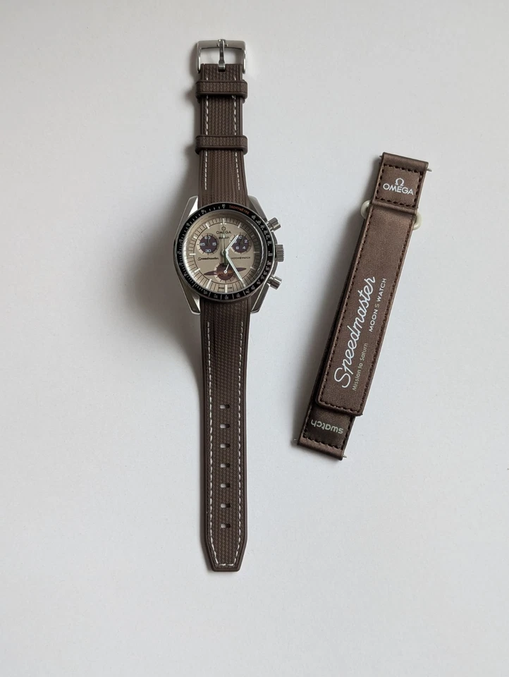 Swatch MoonSwatch "Misión a Saturno". Construcción de lujo. Nuevo Foto 4 de 4