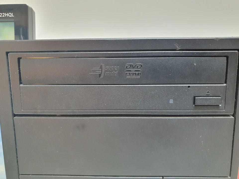 FUJITSU ESPRIMO Windows XP Gamer PC 500GB 4GB DVD i3 3,30GHz HD Spiel Computer - Bild 4 von 4