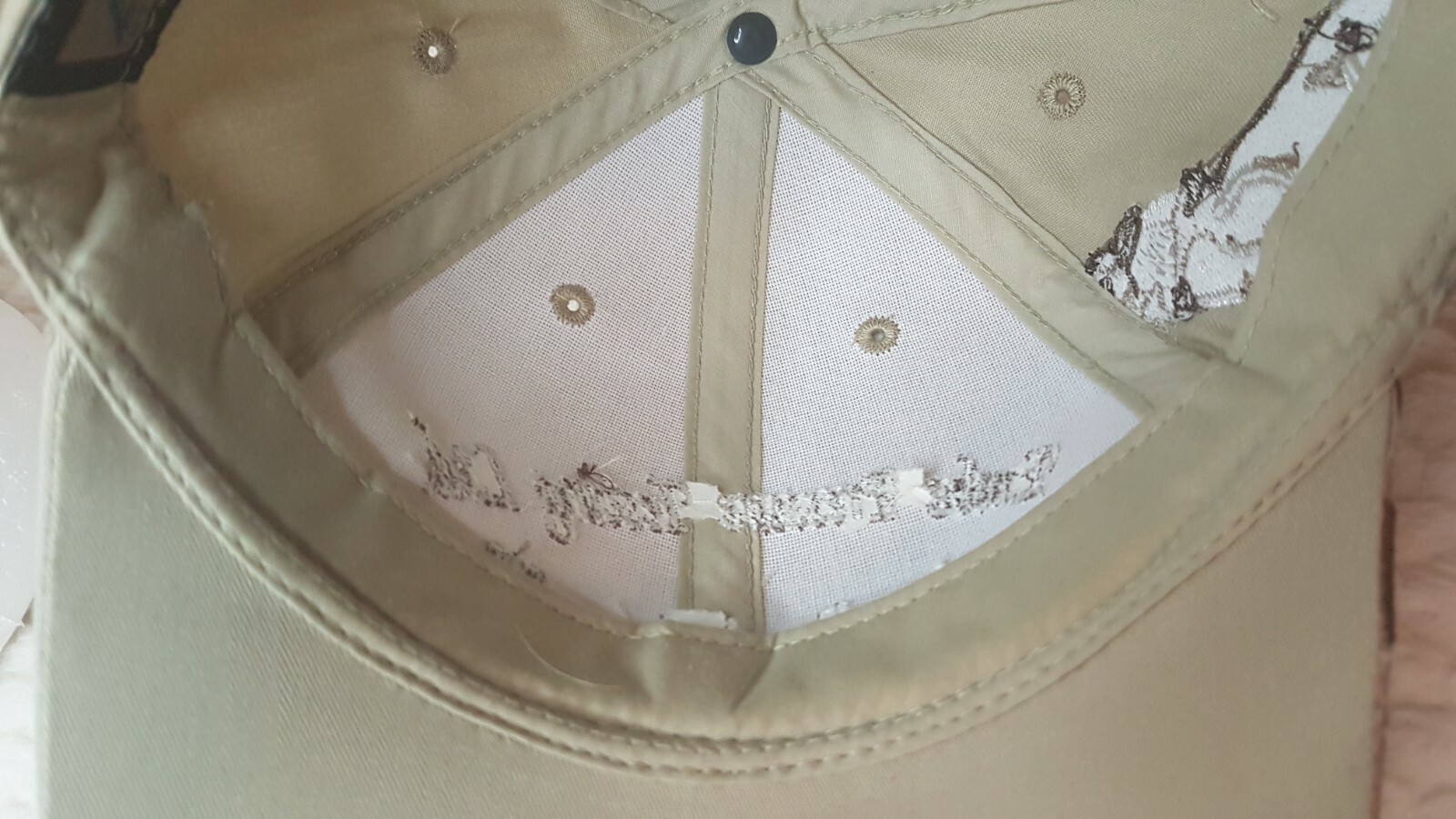 Pressure Testing WOLF Cap Trucker Hat Snapback Ba… - image 9