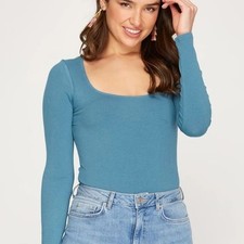 WOMAN BODYSUIT STRETCH PULL ON LONG SLEEVE ROUND NECK SIZE MEDIUM