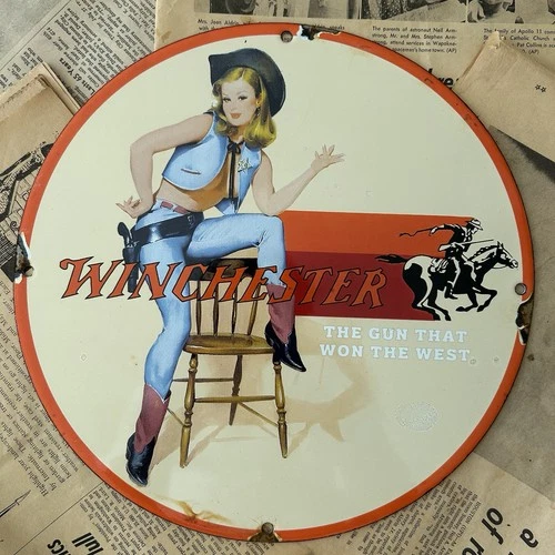 VINTAGE WINCHESTER FIREARMS HUNTING AMMO 12 INCH PORCELAIN ENAMEL SIGN
