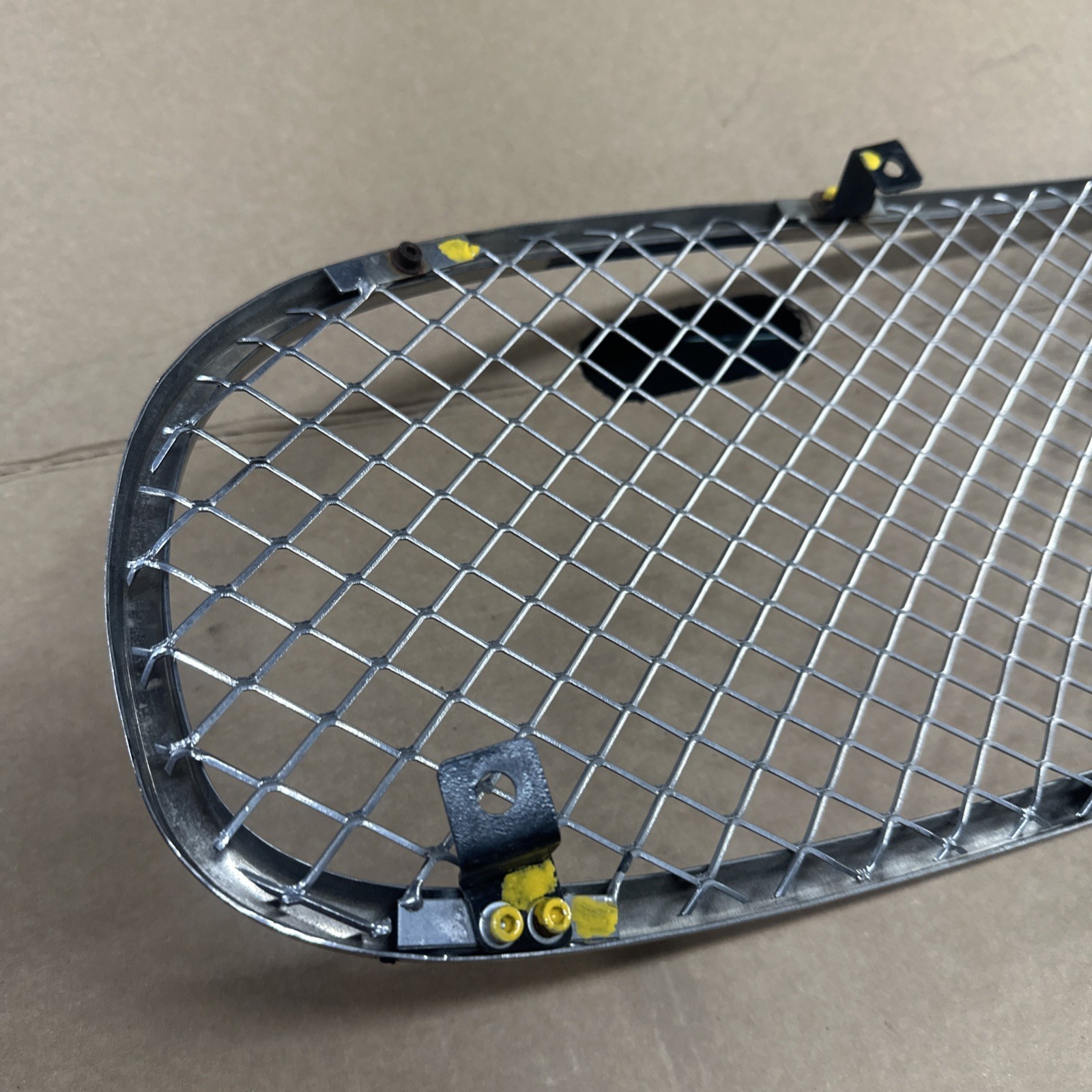 03-08 Maserati Quattroporte Front Upper Radiator Bumper Grill Grille Chrome OEM