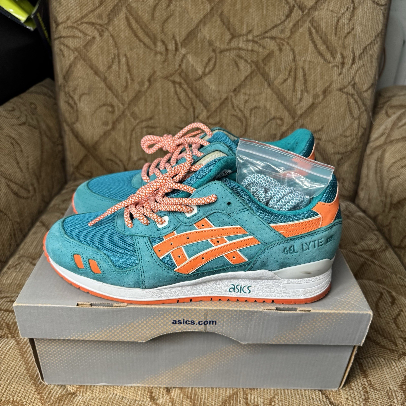 ASICS Gel-Lyte III Ronnie Fieg Kith ECP Miami Beach H30AK-6130 Men’s 8 Clean!