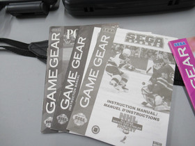 Sega Game Gear Console Black w/ Bag & 7 Games Sonic 2, Sports Illustrated BB&FB