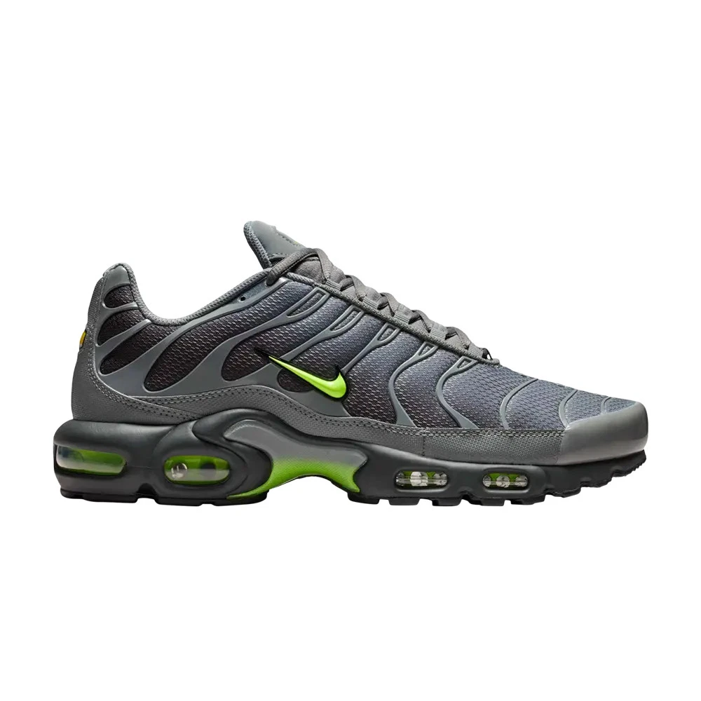 Nike Air Max Plus Black Dark Smoke Grey | eBay