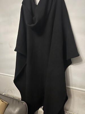 BNWT STEVEN MEISEL ZARA BLACK 100% WOOL KNIT CAPE PONCHO BNWT STEVEN MEISEL ZARA BLACK 100% WOOL KNIT CAPE PONCHO