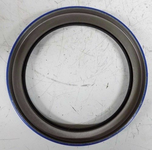 STEMCO 392-9132 Grit Guard Hub Seals - Picture 5 of 6