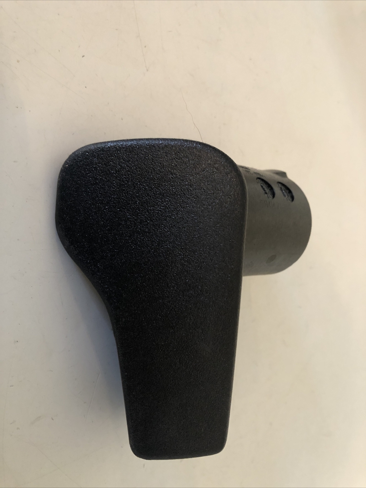 VOLVO DRIVER SIDE RS CHASSIS STEP FAIRING HANDLE NEW 20745996 | eBay