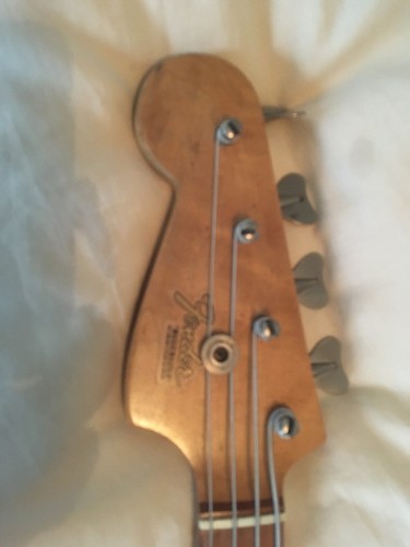 Fender Musicmaster Bass Left Handed Unique Fretless - Picture 2 of 6