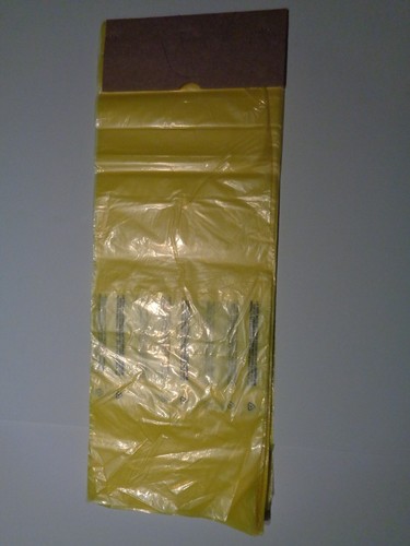 100 pack Newspaper bags 8"x20" 0.4 mil. red, 8"x21" clear, 7.5"x19" yellow - Picture 9 of 10