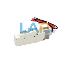 1PCS NEW for SMC Solenoid valve SY5220-4GD-C6