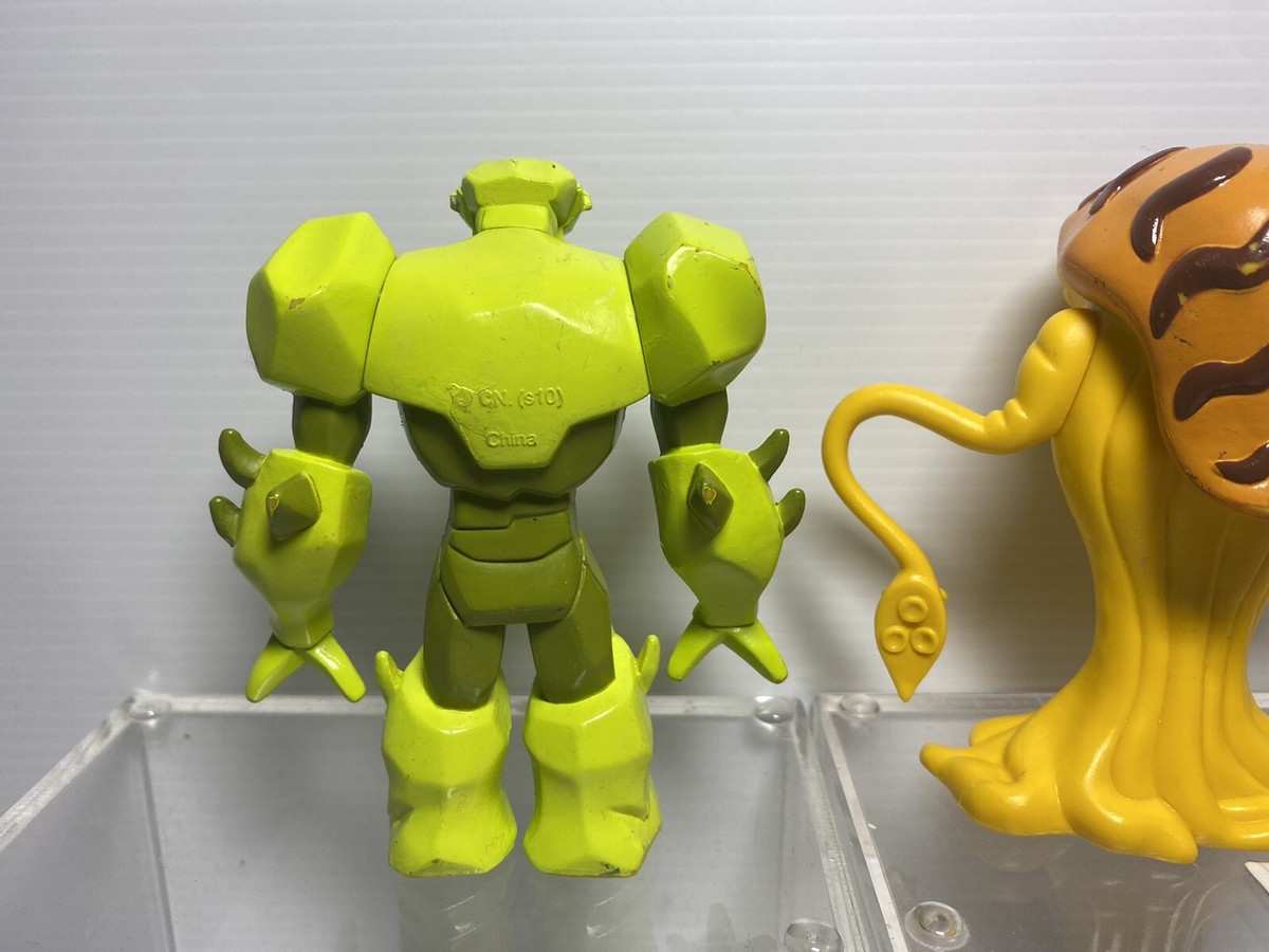 💚Ben 10 - SQUIDSTRICTOR & ROCKS FIGURE - LIMITED EDITION - Ultra