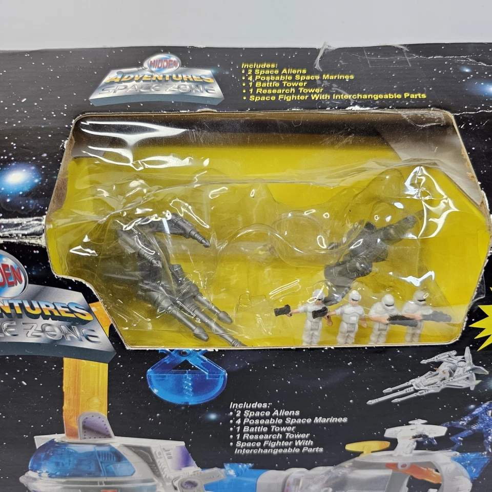 Juego de figuras incompletas Hidden Adventures Space Zone Foto 2 de 4