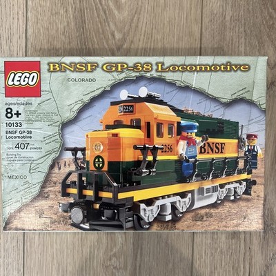 LEGO Trains: Burlington Northern Santa Fe Locomotive (10133) Factory Sealed   