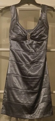 Women s Blue Satin Sheath Dress M Sleeveless Scoop Neck Beaded Zip Knee